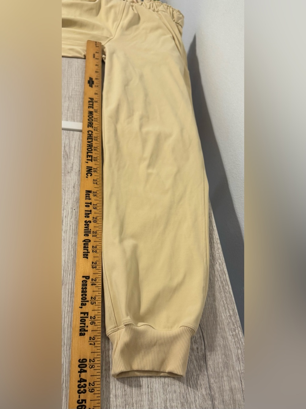 Lululemon Keep Moving Jogger Luxtreme High Rise Gym Athleisure Stretch Size 6 - Picture 7 of 9